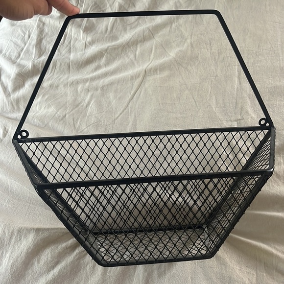 Wall shelf storage - Picture 3 of 5